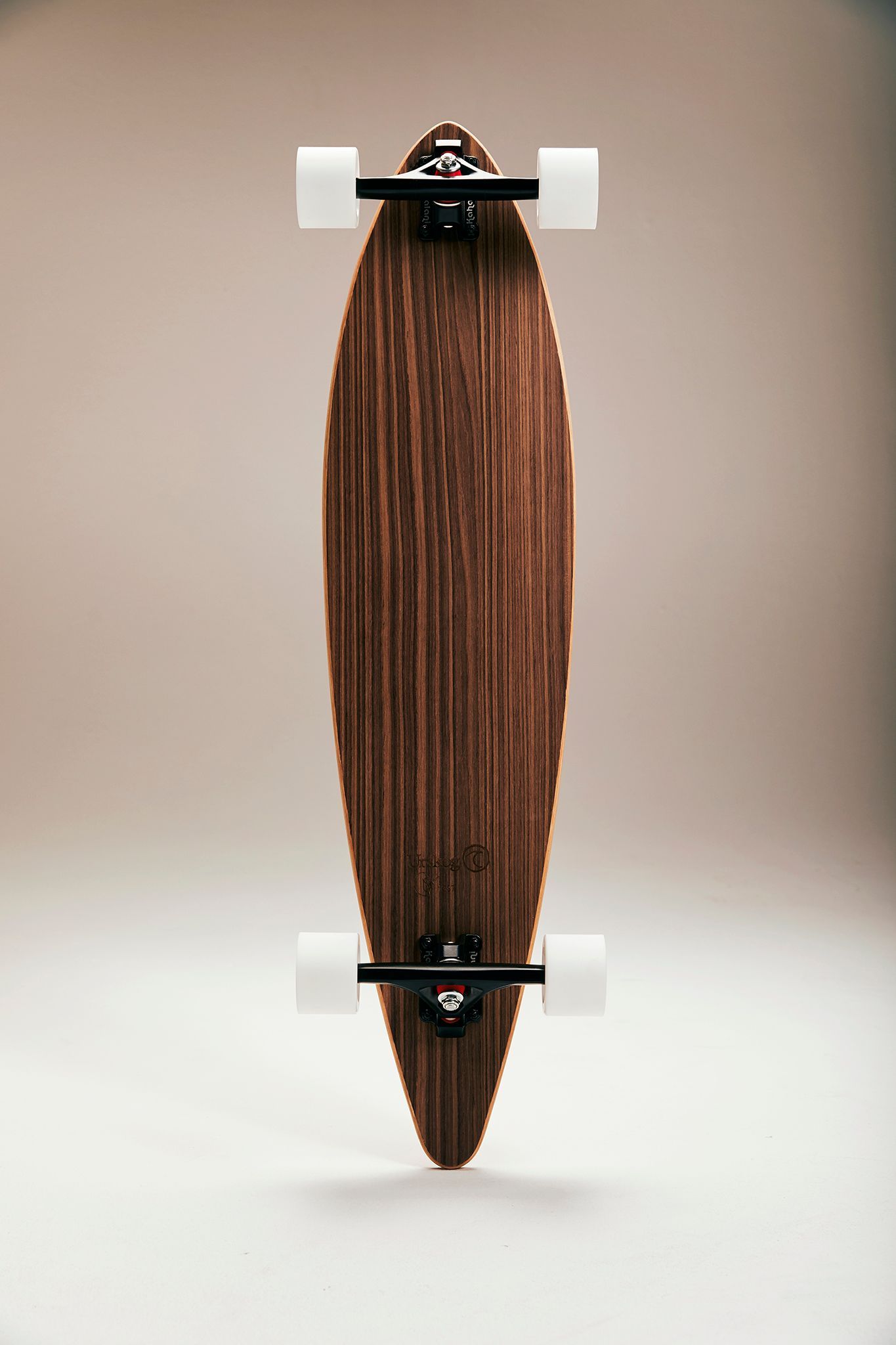 Pinne Walnut Complete